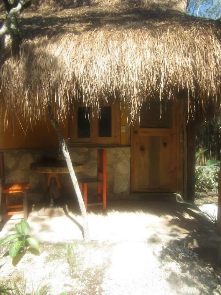 Casa Mango Bed and Breakfast Tulum 2*,